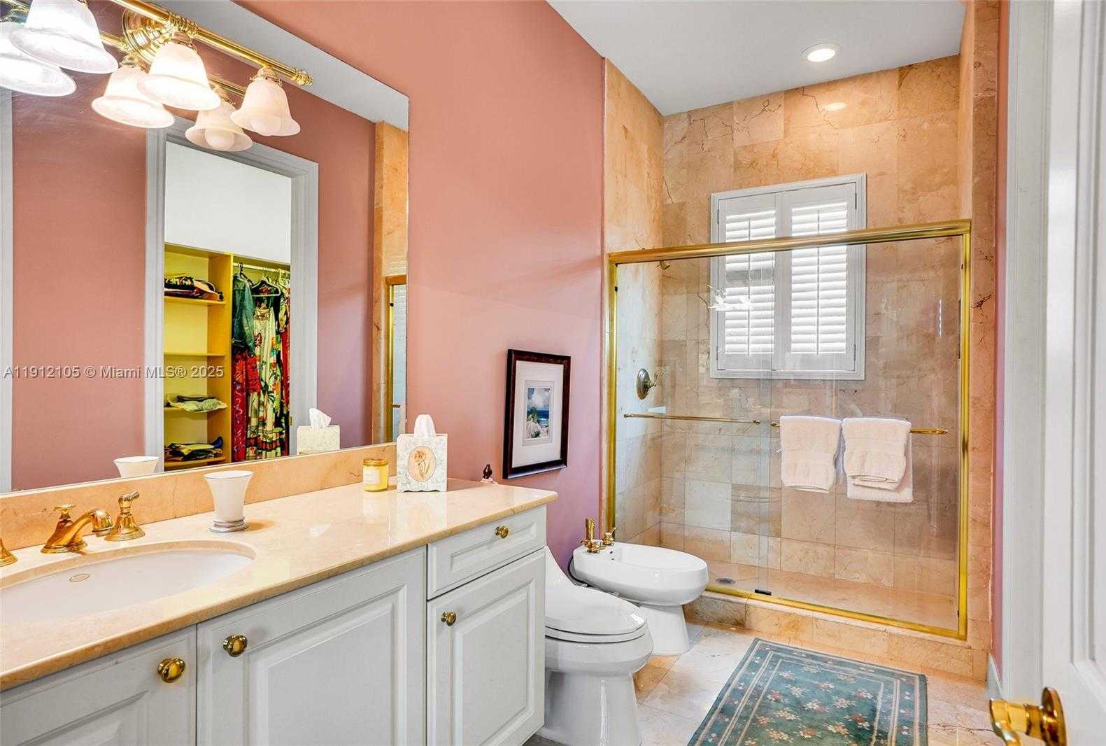 Small Image of 550 HARBOR DR, Key Biscayne Number 38