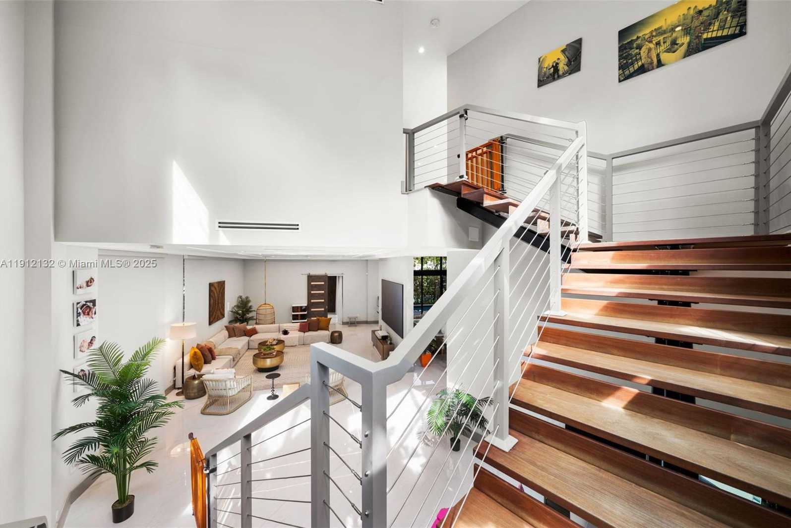 Small Image of 4185 VENTURA AVE, Coconut Grove Number 19