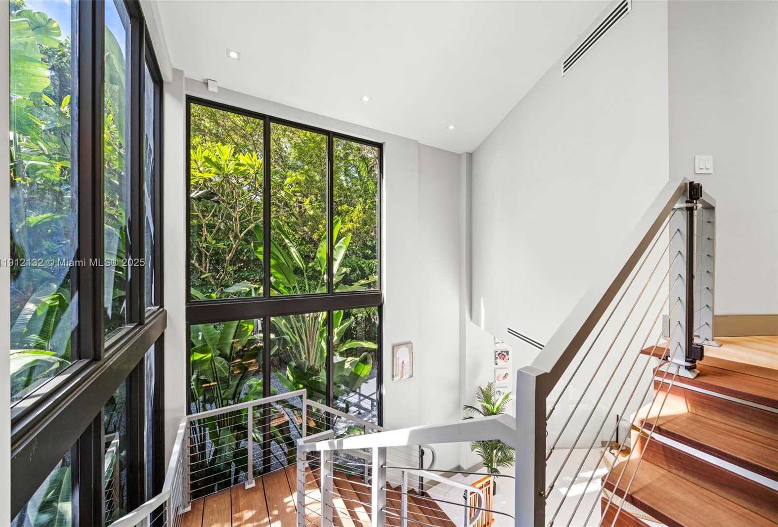 Small Image of 4185 VENTURA AVE, Coconut Grove Number 20