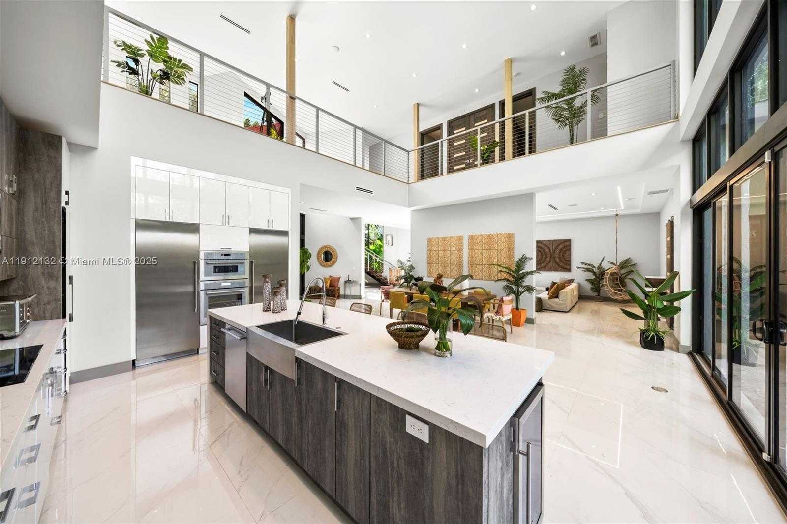 Small Image of 4185 VENTURA AVE, Coconut Grove Number 3