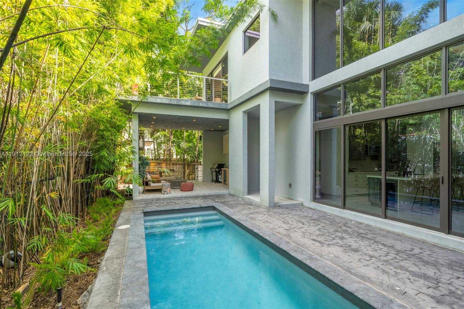 Small Image of 4185 VENTURA AVE, Coconut Grove Number 56