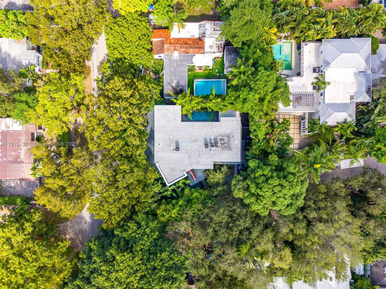 Small Image of 4185 VENTURA AVE, Coconut Grove Number 61