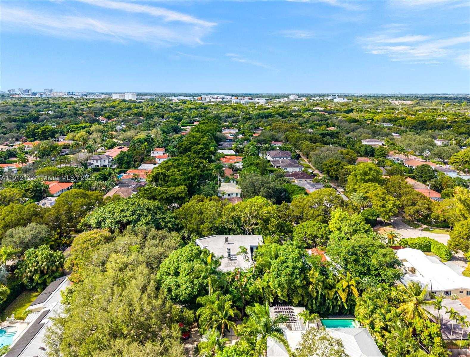 Small Image of 4185 VENTURA AVE, Coconut Grove Number 70