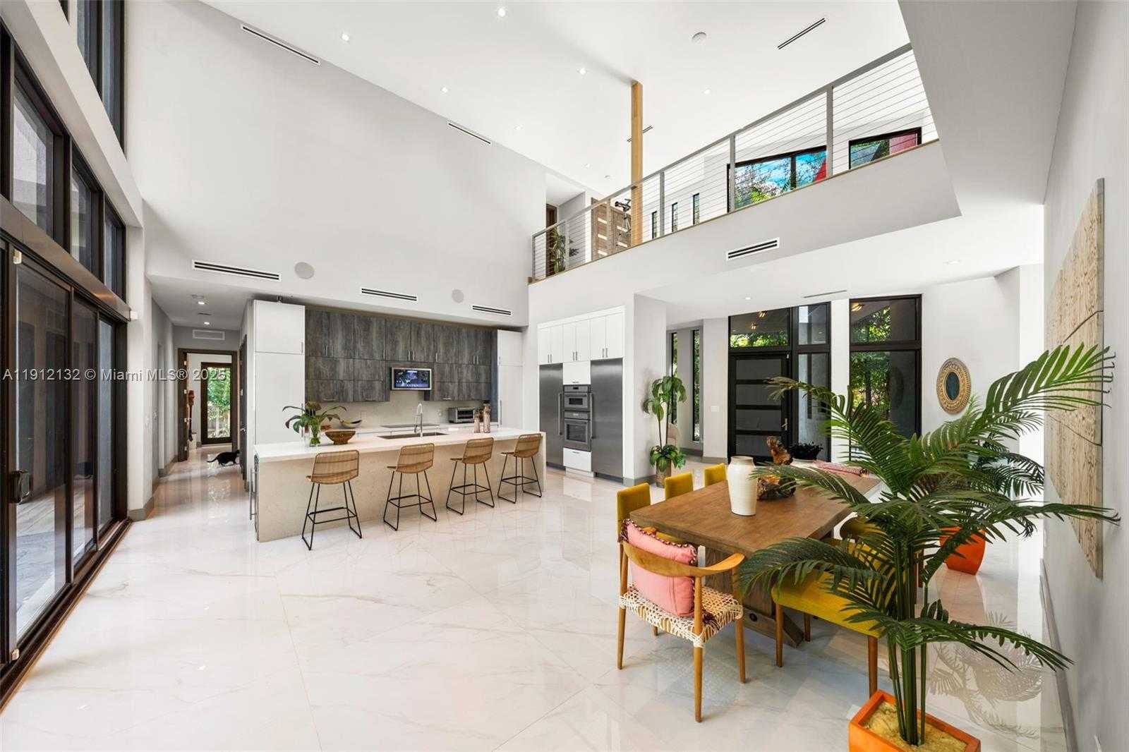 Small Image of 4185 VENTURA AVE, Coconut Grove Number 9