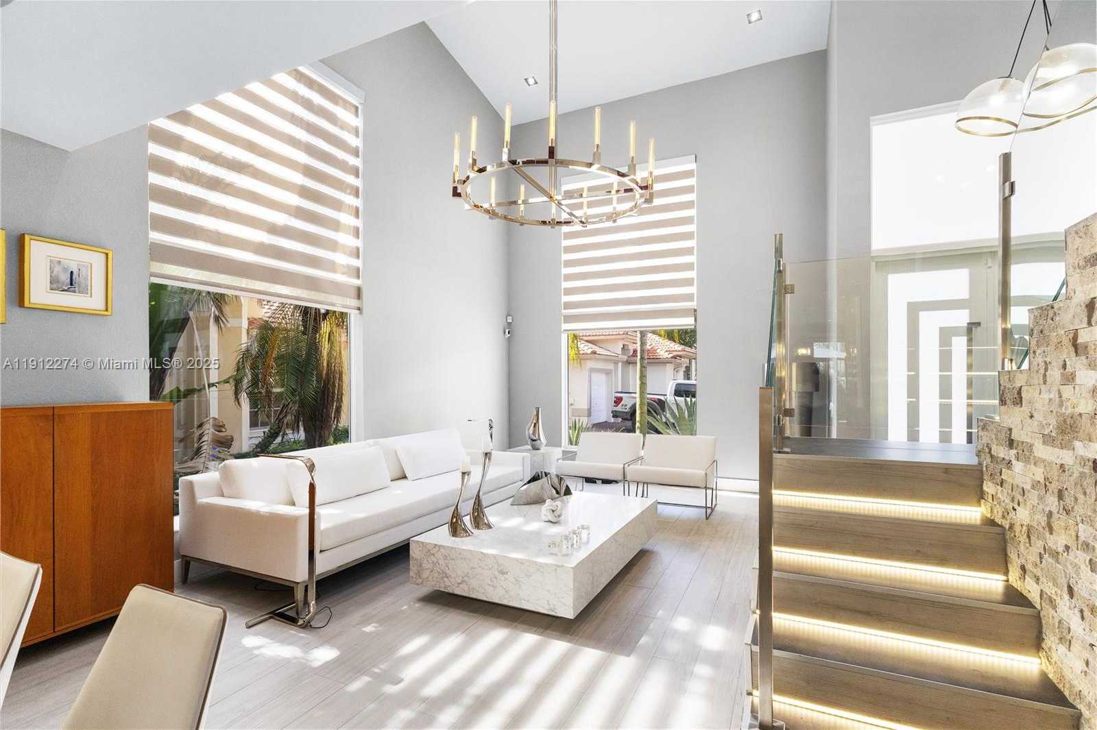 Small Image of 5869 NORTH WEST 112TH CT, Doral Number 5