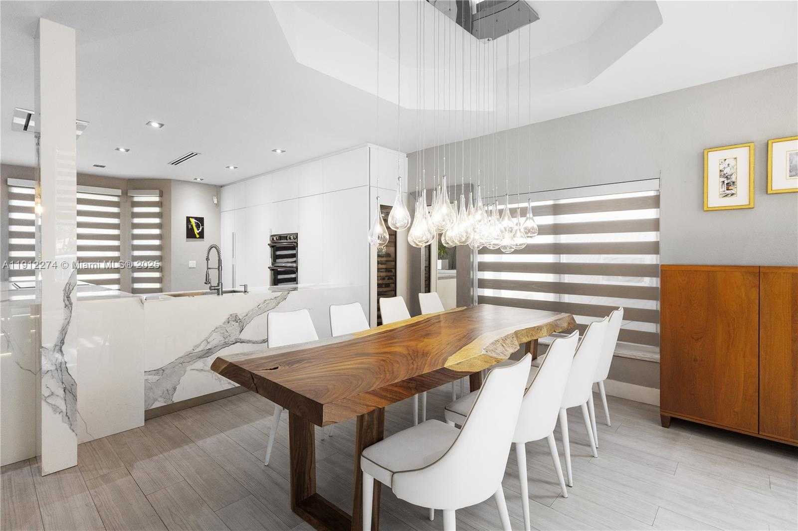 Small Image of 5869 NORTH WEST 112TH CT, Doral Number 6