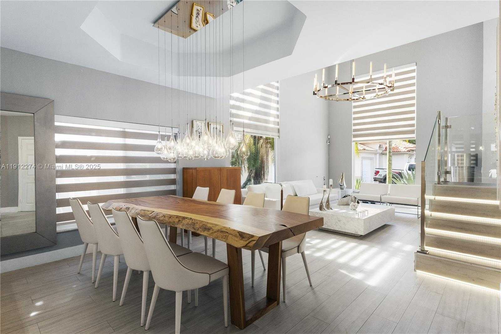 Small Image of 5869 NORTH WEST 112TH CT, Doral Number 7