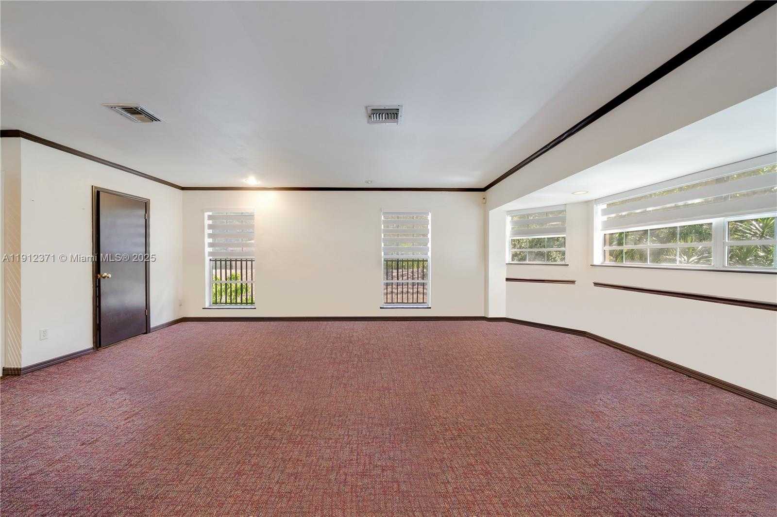 Small Image of 2997 DAY AVE, Miami Number 8