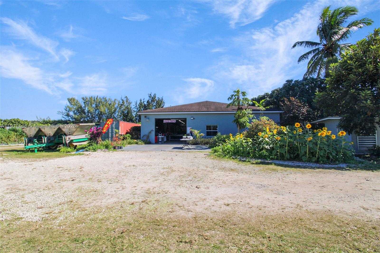 Small Image of 19051 SOUTH WEST 147TH AVE, Miami Number 14