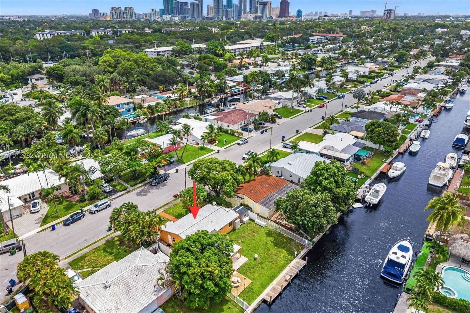 Small Image of 1328 MANGO ISLE, Fort Lauderdale Number 28