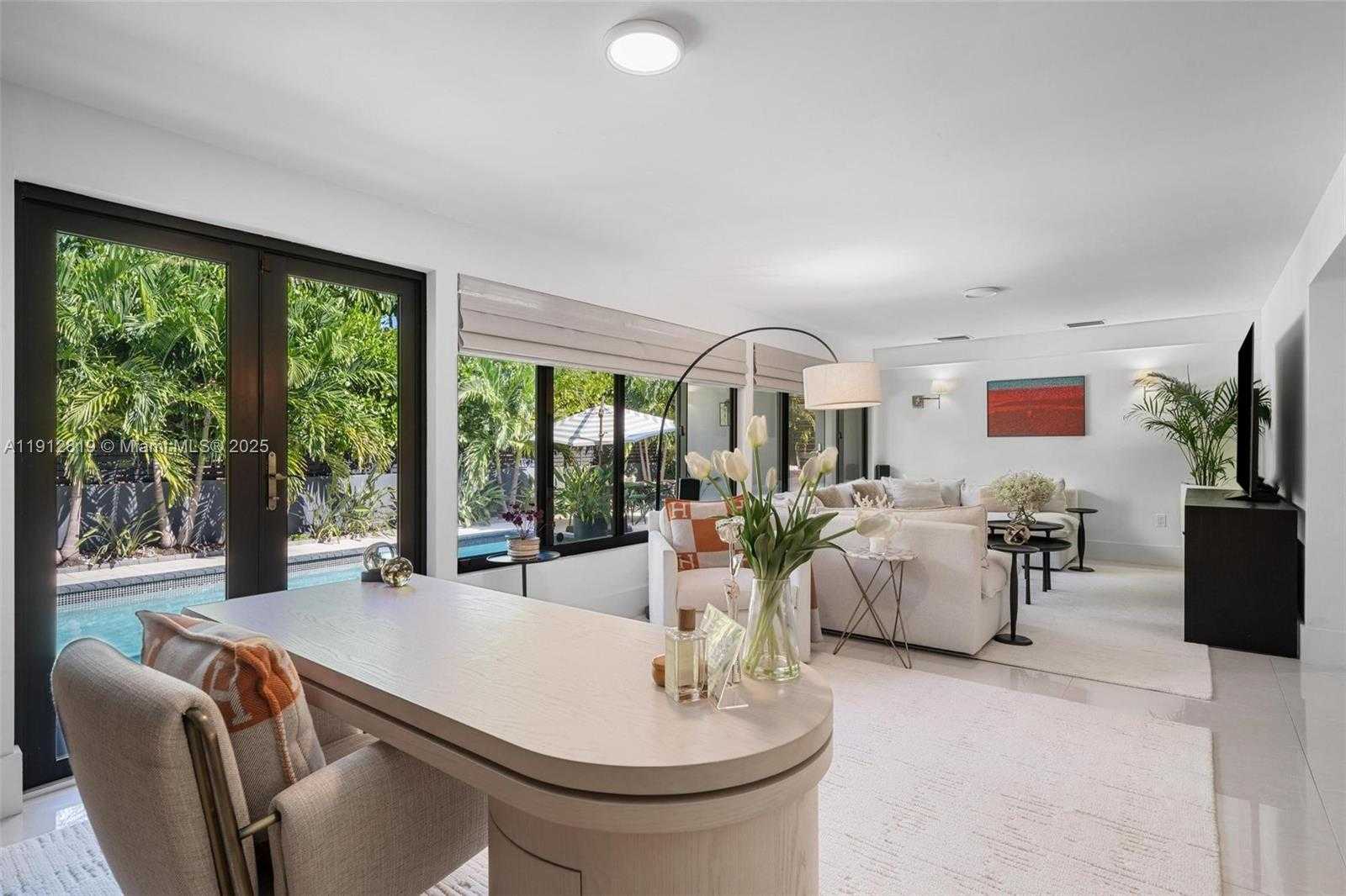 Small Image of 1043 NORTH EAST 98TH ST, Miami Shores Number 11