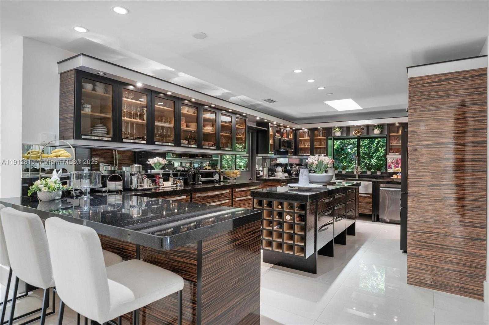 Small Image of 1043 NORTH EAST 98TH ST, Miami Shores Number 17