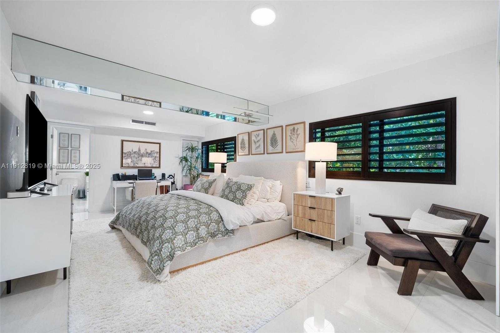 Small Image of 1043 NORTH EAST 98TH ST, Miami Shores Number 22