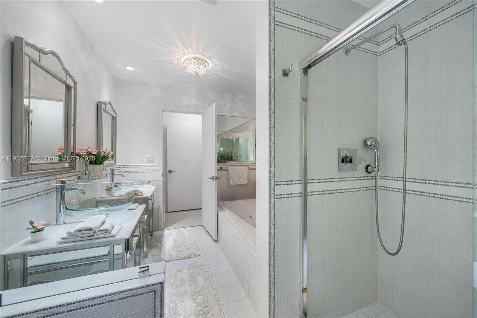 Small Image of 1043 NORTH EAST 98TH ST, Miami Shores Number 34