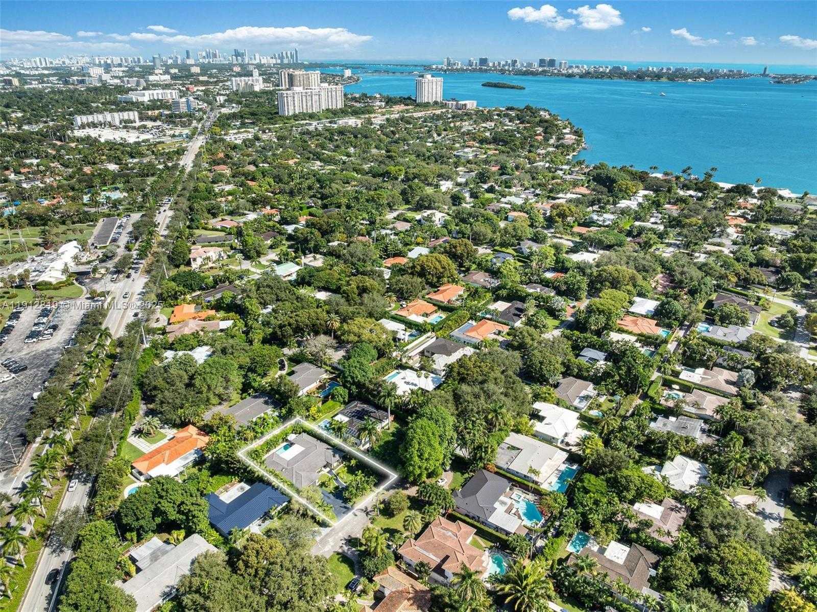 Small Image of 1043 NORTH EAST 98TH ST, Miami Shores Number 48