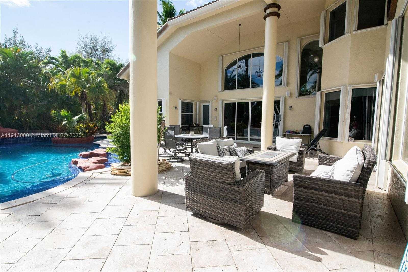 Small Image of 11150 STONEWOOD FOREST TRL, Boynton Beach Number 14