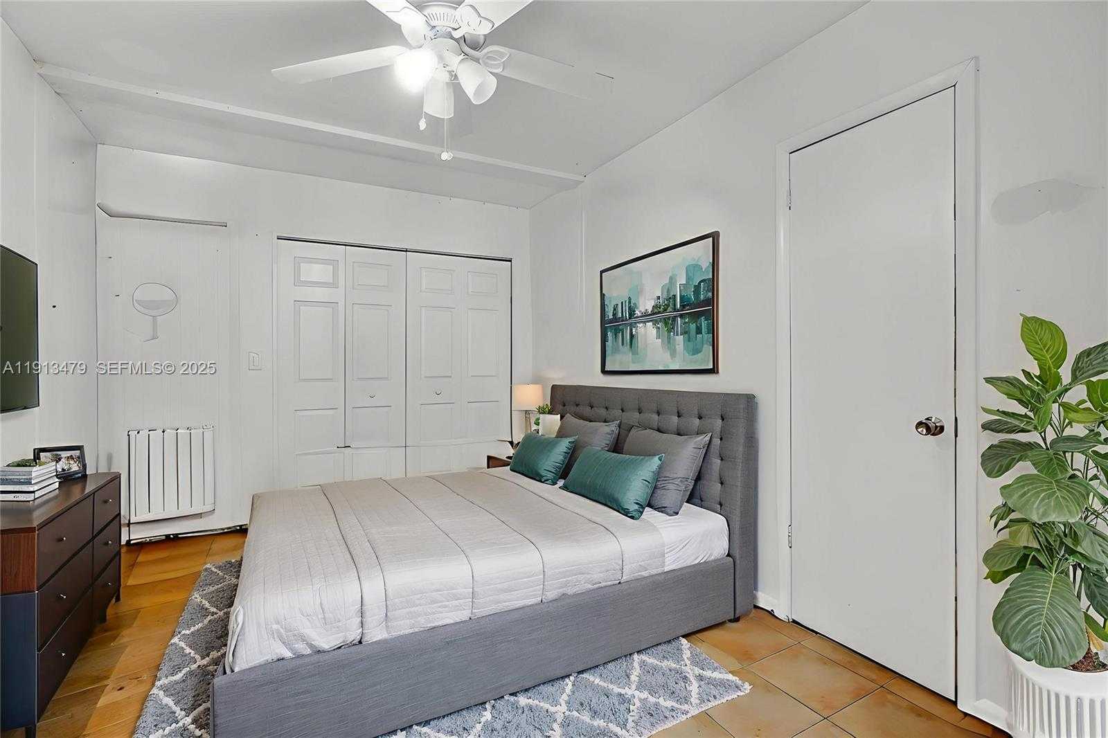 Small Image of 311 EAST 51ST ST, Hialeah Number 10