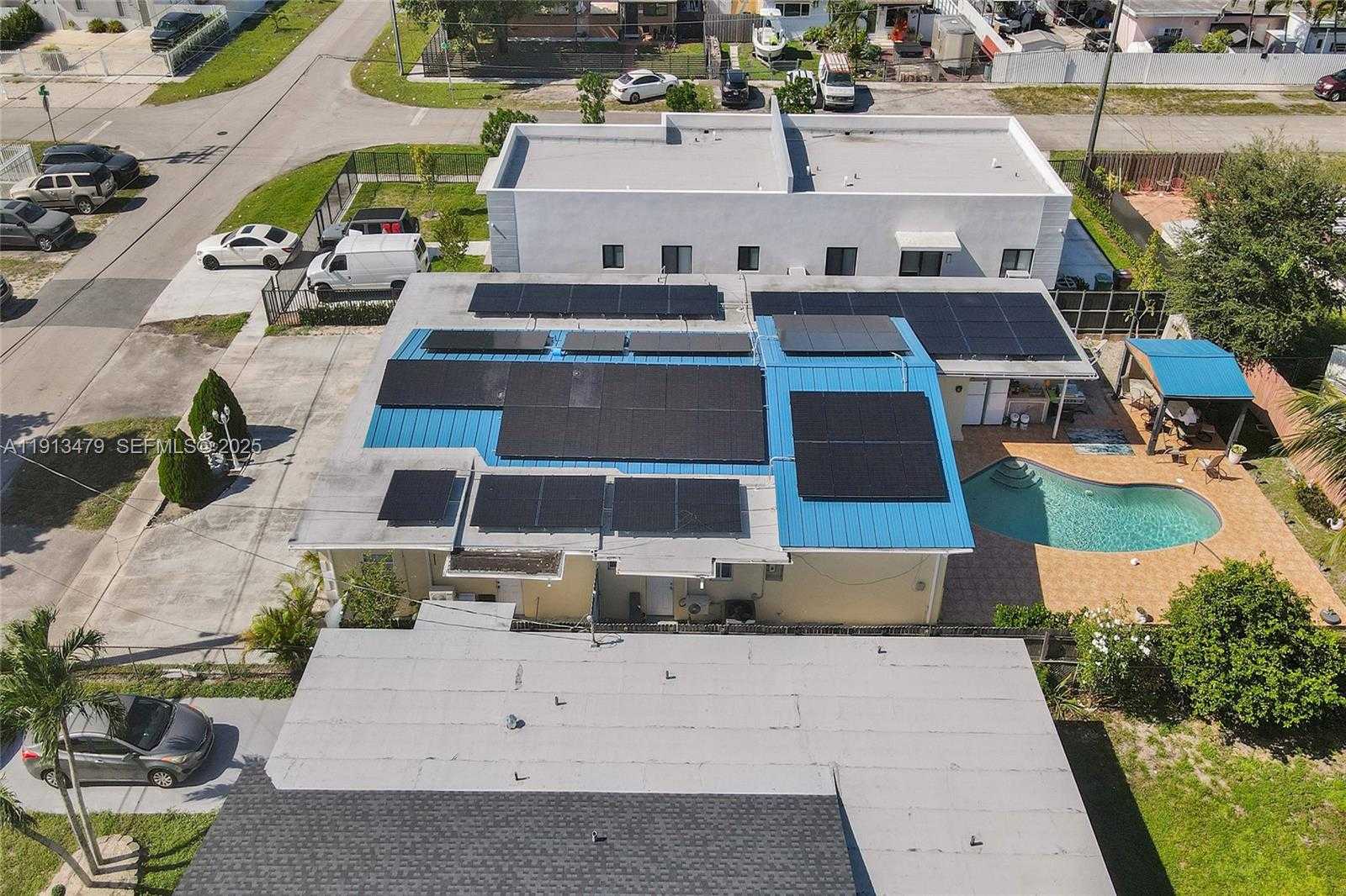 Small Image of 311 EAST 51ST ST, Hialeah Number 19