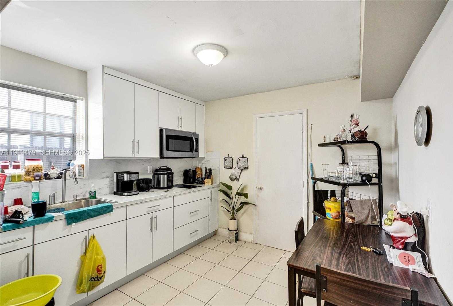 Small Image of 311 EAST 51ST ST, Hialeah Number 36