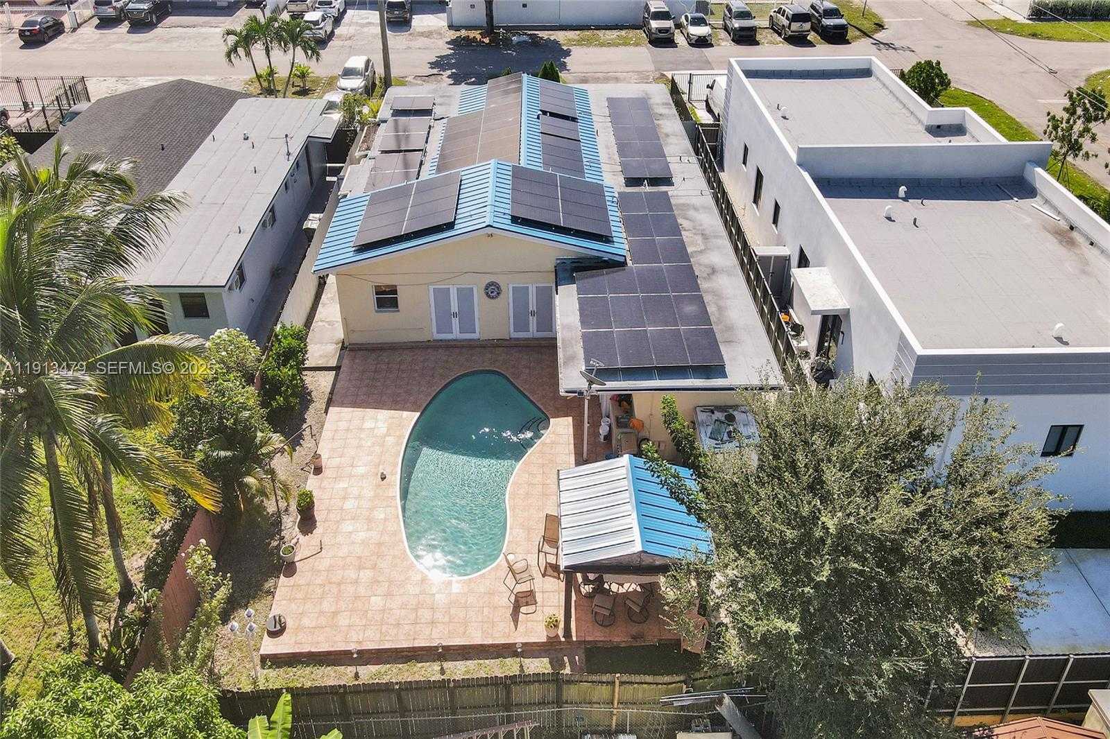 Small Image of 311 EAST 51ST ST, Hialeah Number 55