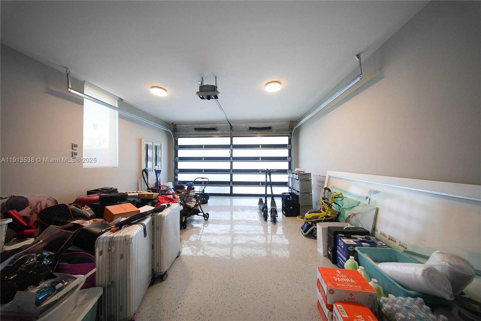 Small Image of 7520 WEST TREASURE DR, North Bay Village Number 22