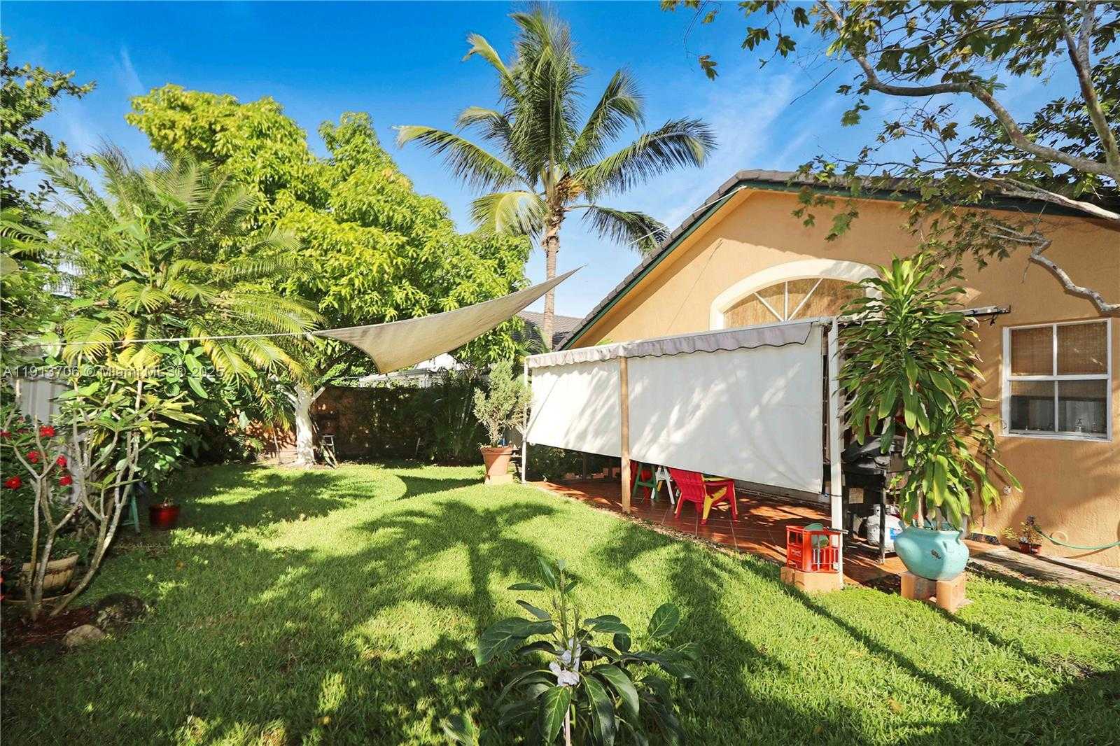 Small Image of 15382 SOUTH WEST 16TH TER, Miami Number 20