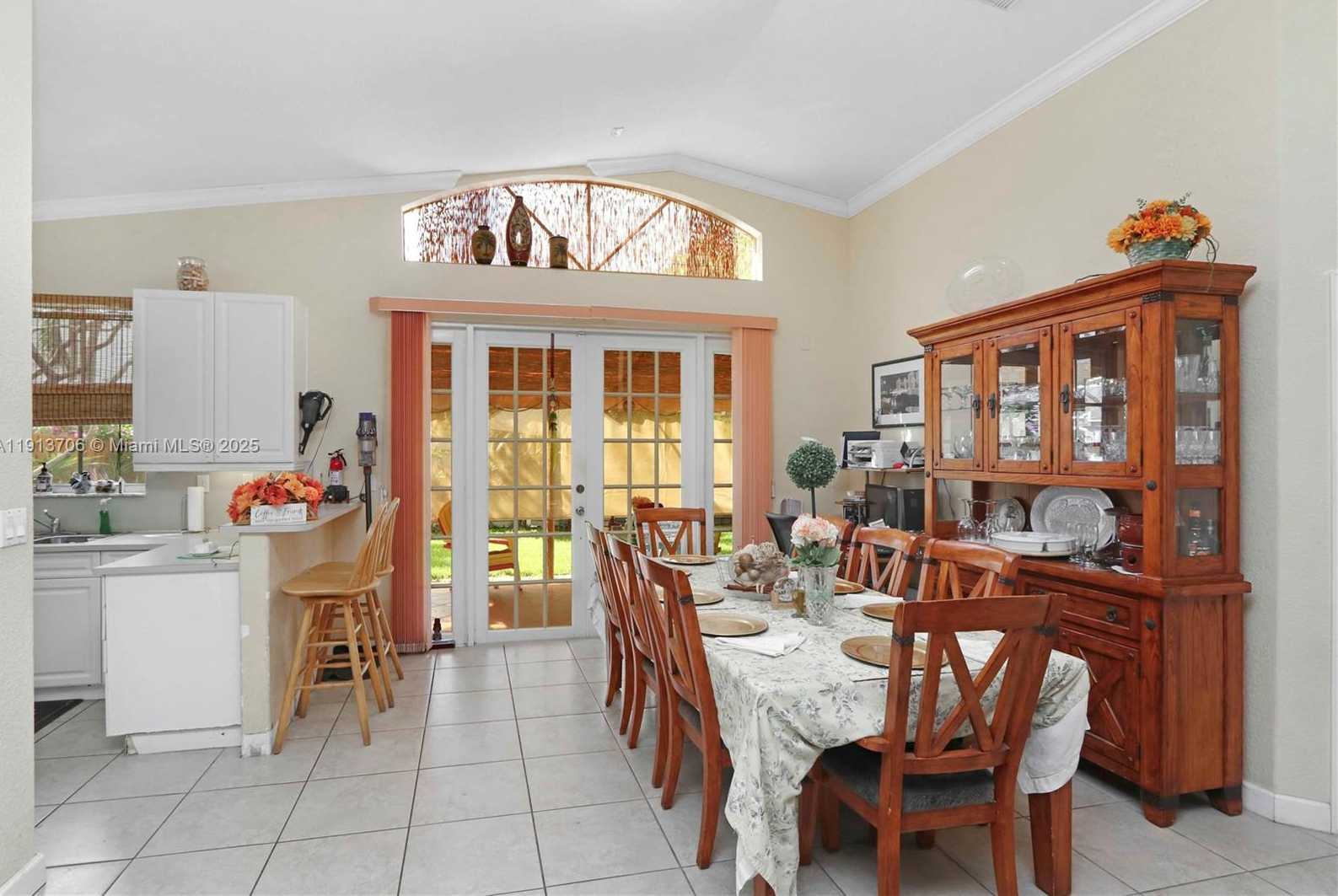 Small Image of 15382 SOUTH WEST 16TH TER, Miami Number 5