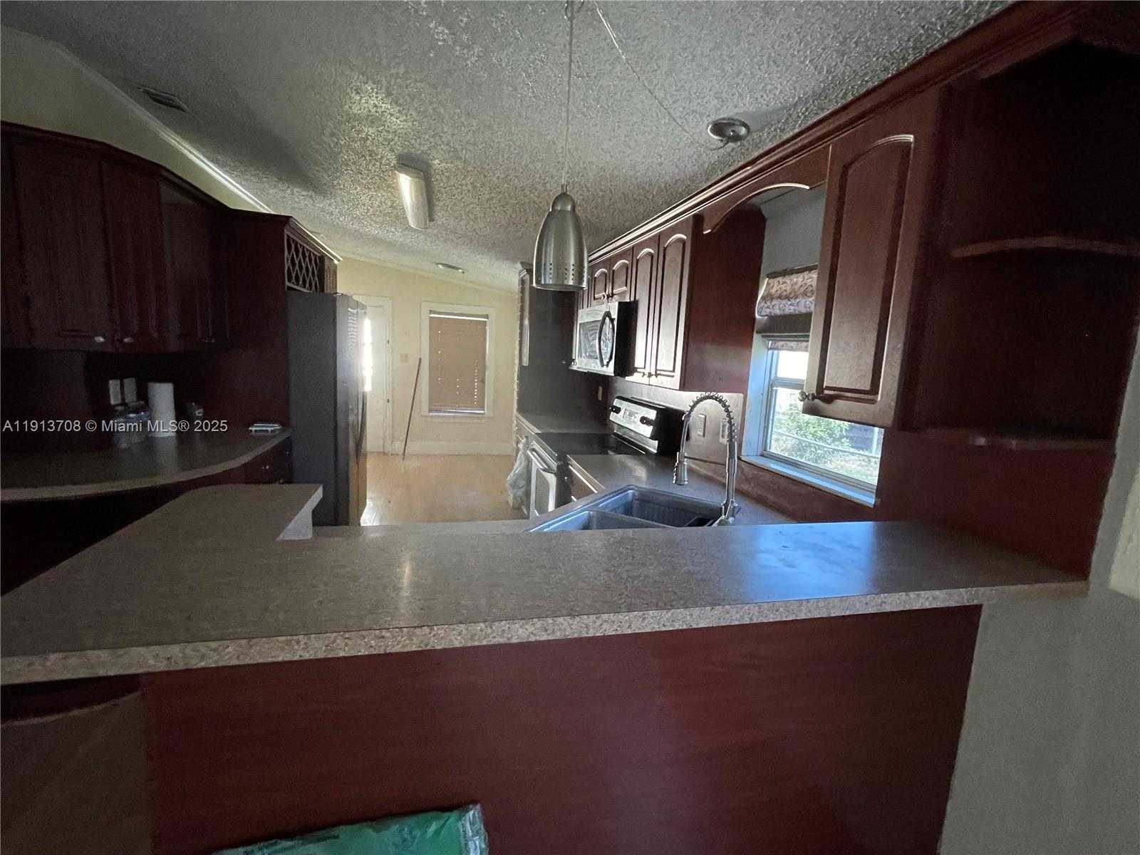 Small Image of 19800 SOUTH WEST 180TH AVE UNIT 394, Miami Number 13