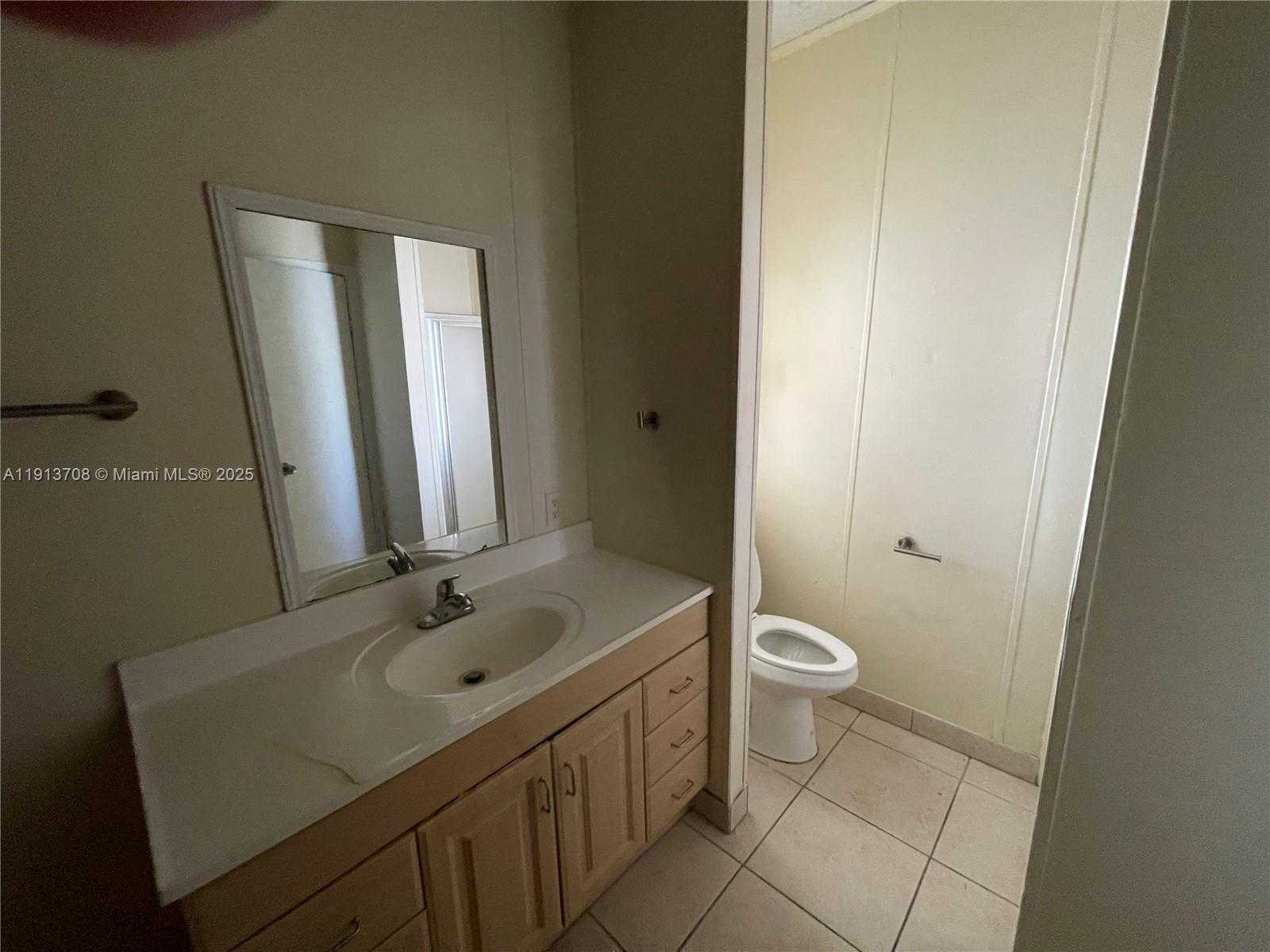 Small Image of 19800 SOUTH WEST 180TH AVE UNIT 394, Miami Number 16