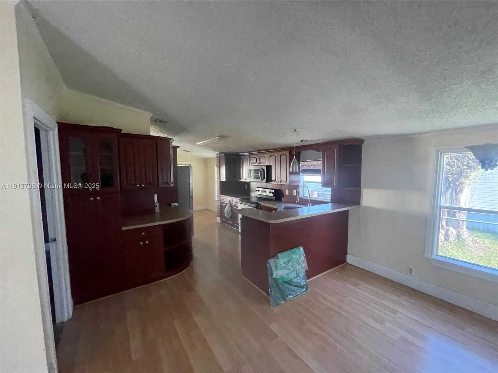 Small Image of 19800 SOUTH WEST 180TH AVE UNIT 394, Miami Number 19