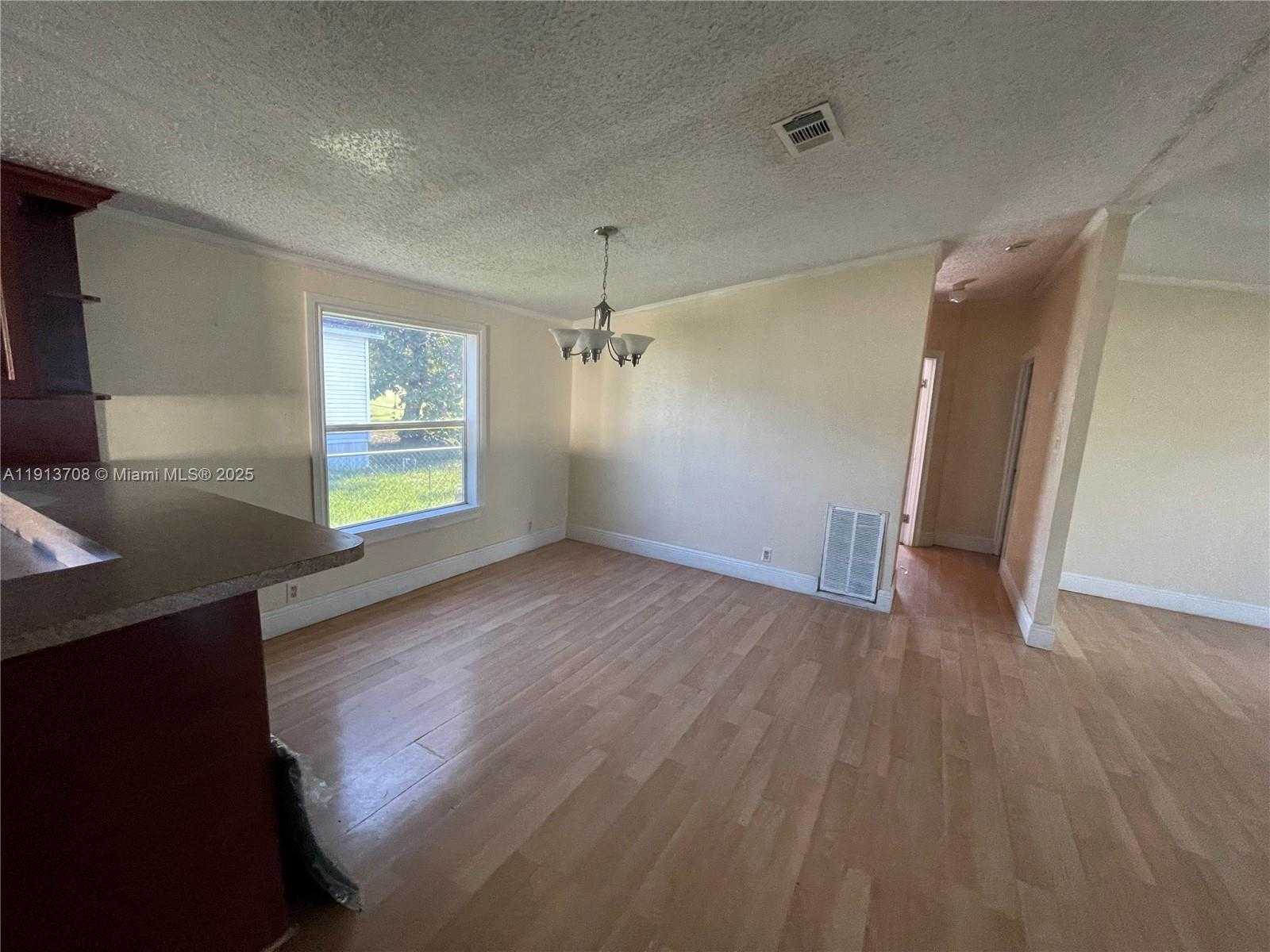 Small Image of 19800 SOUTH WEST 180TH AVE UNIT 394, Miami Number 26