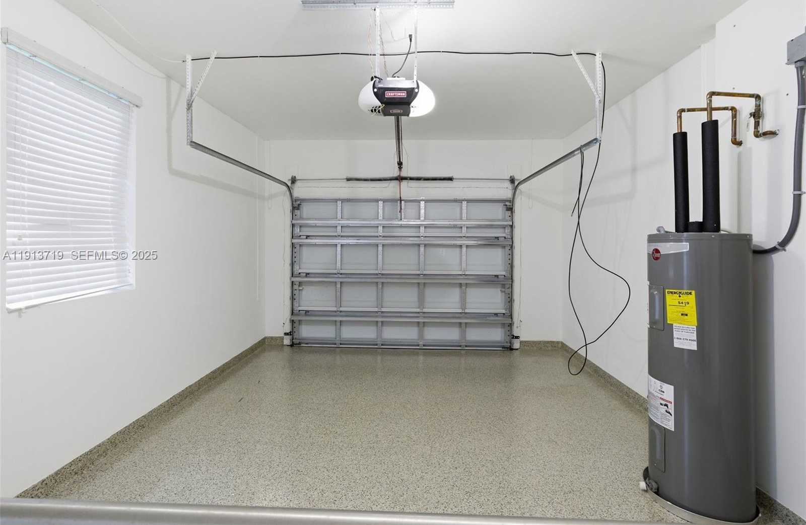 Imagen de Pequeño Objeto