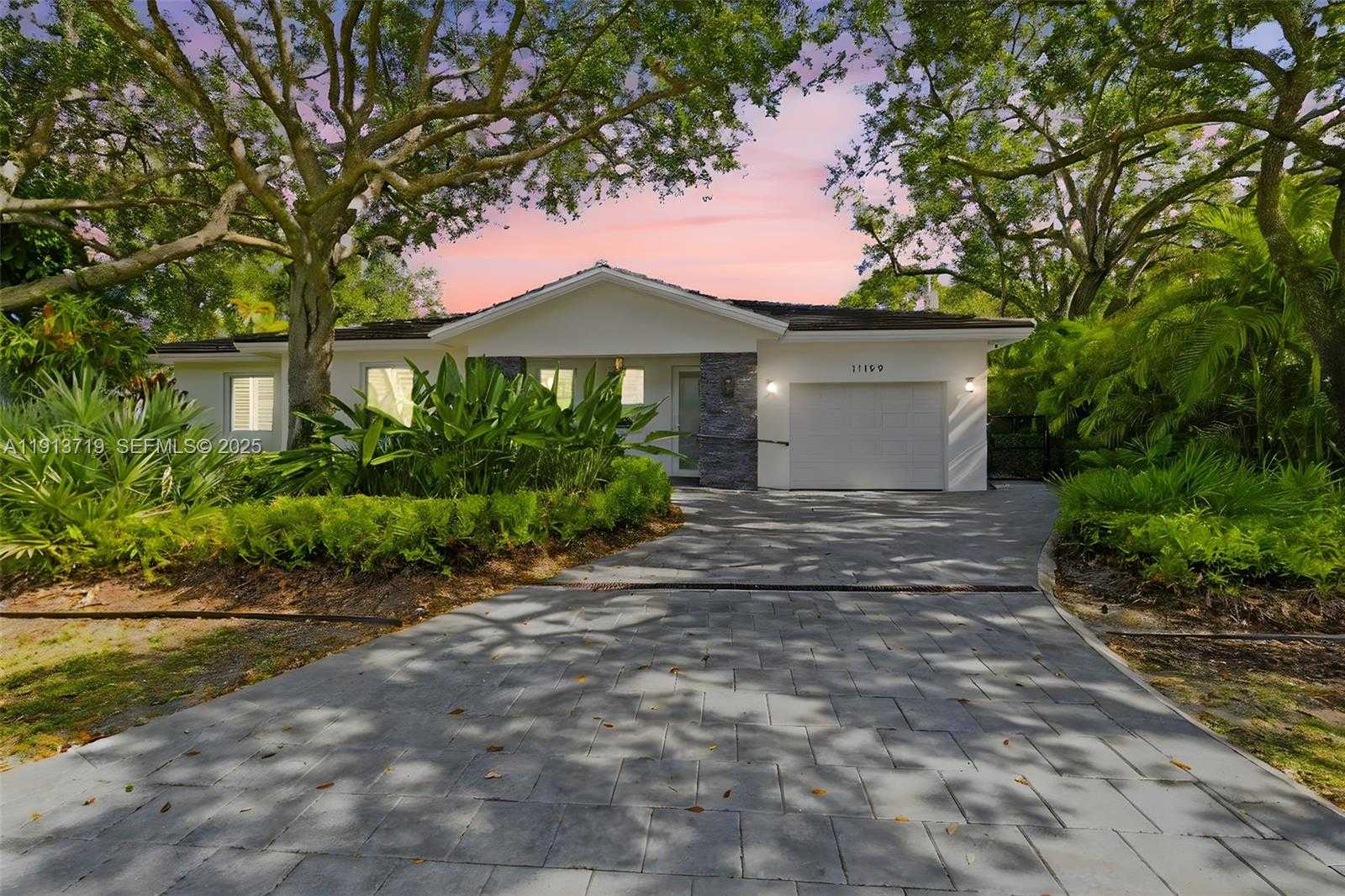 Imagen de Pequeño Objeto