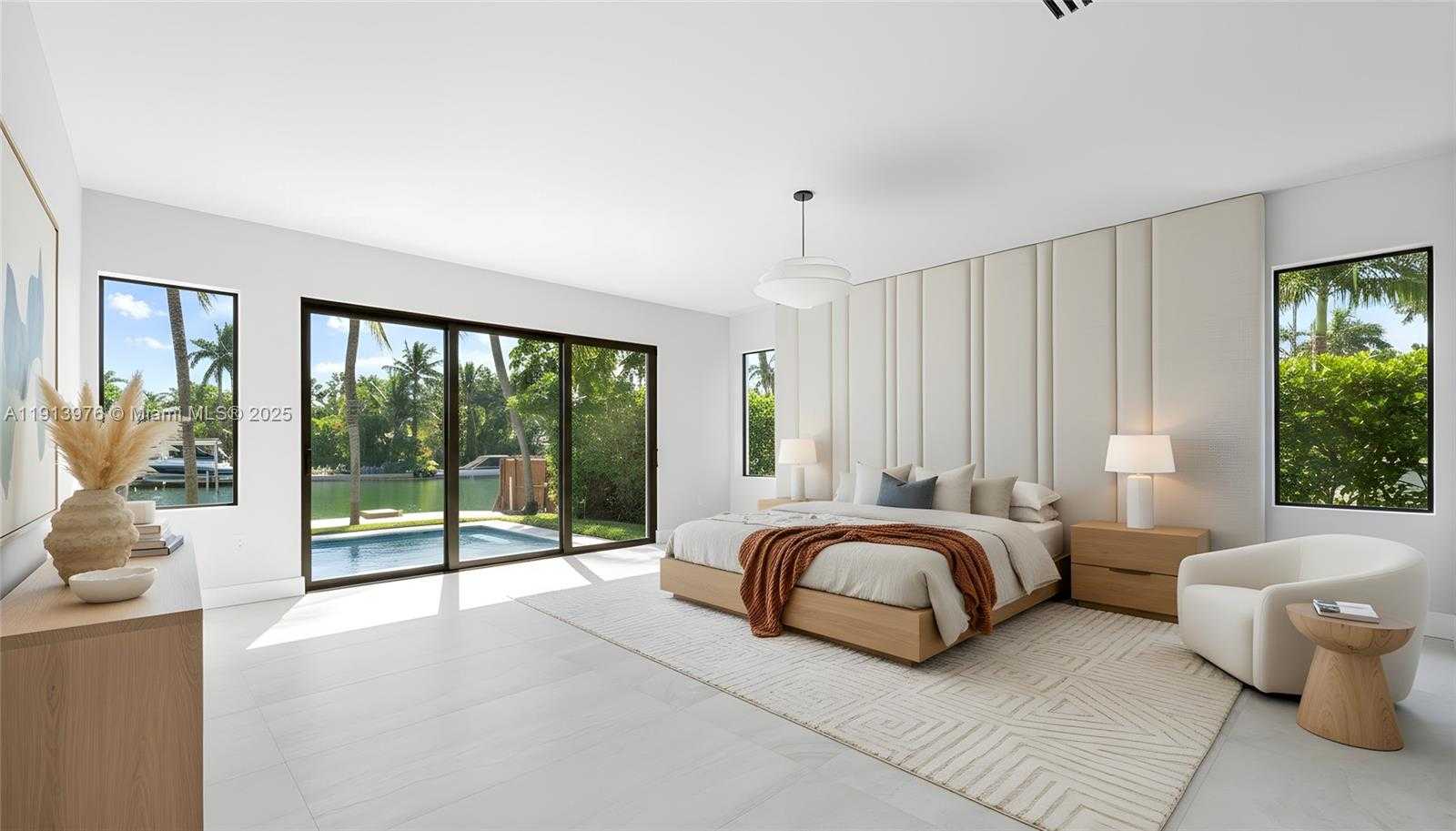 Small Image of 550 SOUTH SHORE DR, Miami Beach Number 6