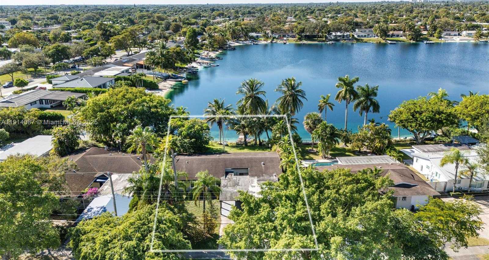 Small Image of 5110 SOUTH WEST 92ND AVE, Miami Number 17