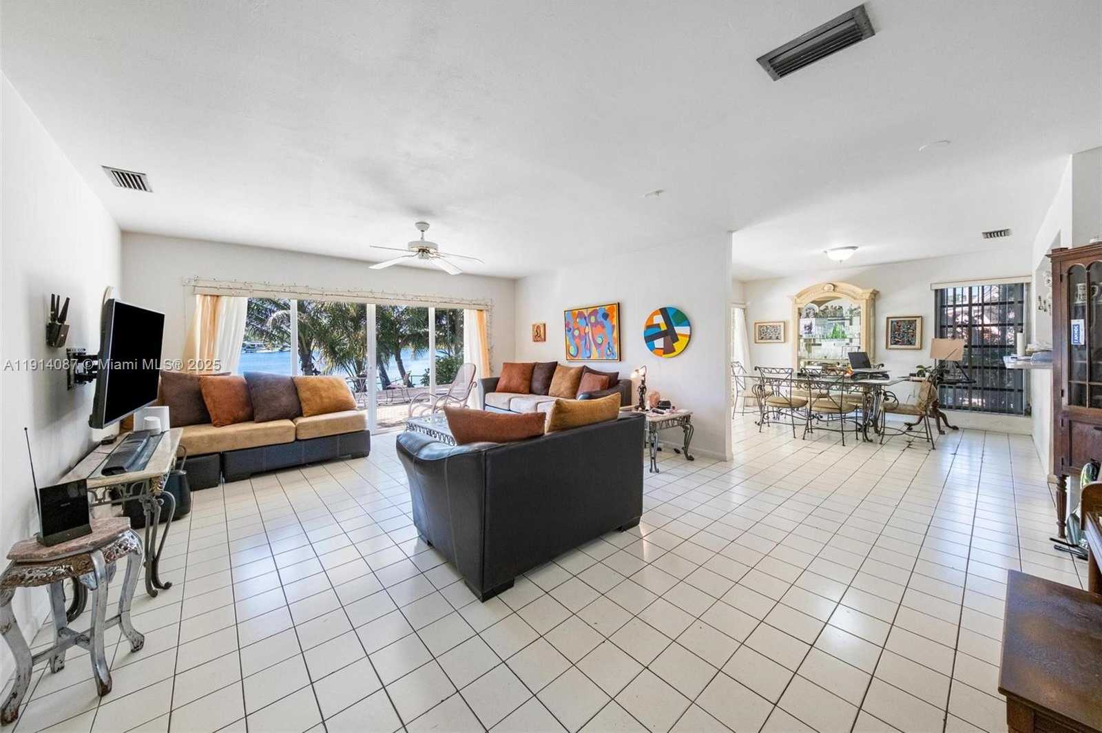 Small Image of 5110 SOUTH WEST 92ND AVE, Miami Number 32