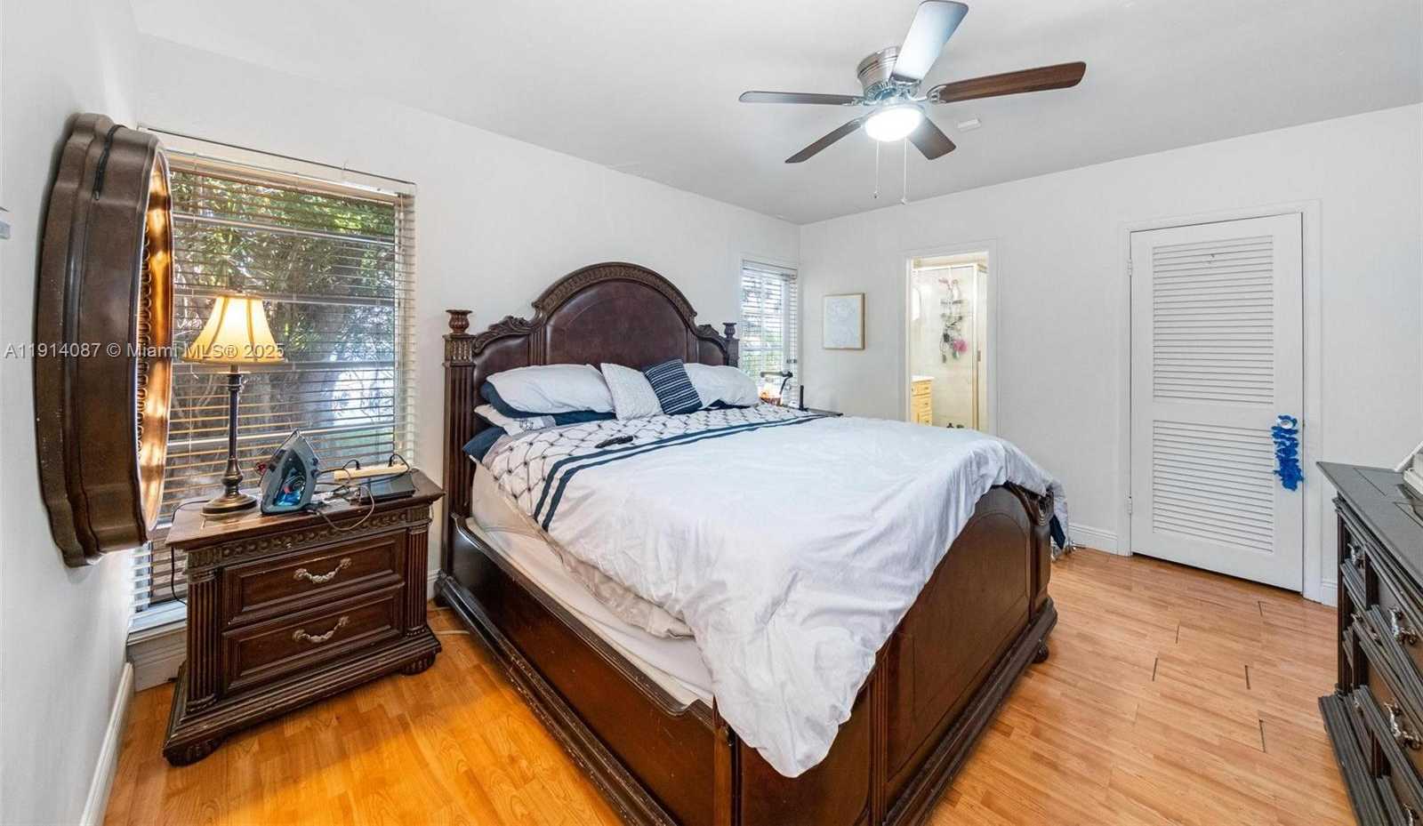 Small Image of 5110 SOUTH WEST 92ND AVE, Miami Number 36