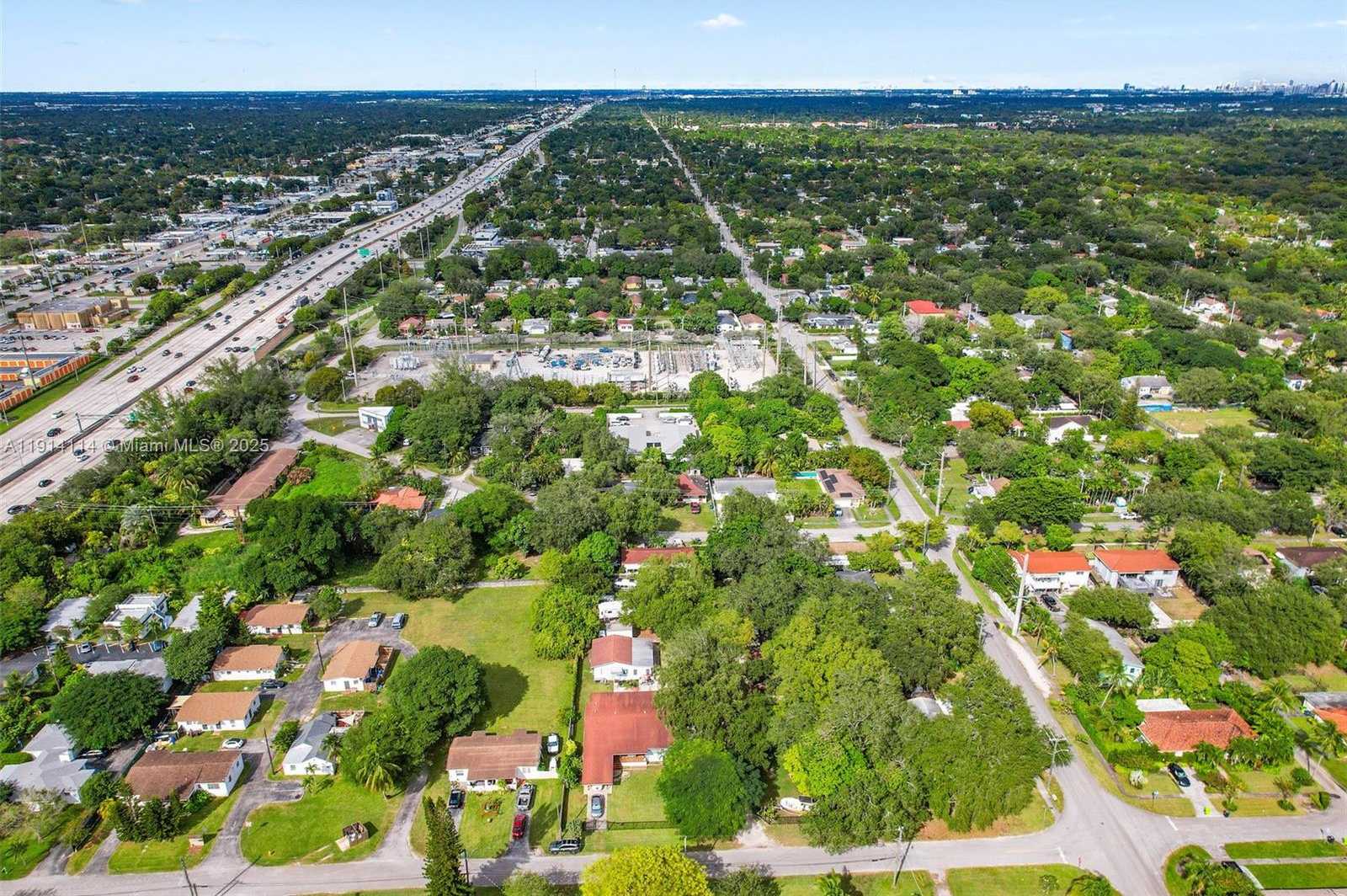 Small Image of 535 NORTH WEST 90TH ST, El Portal Number 33