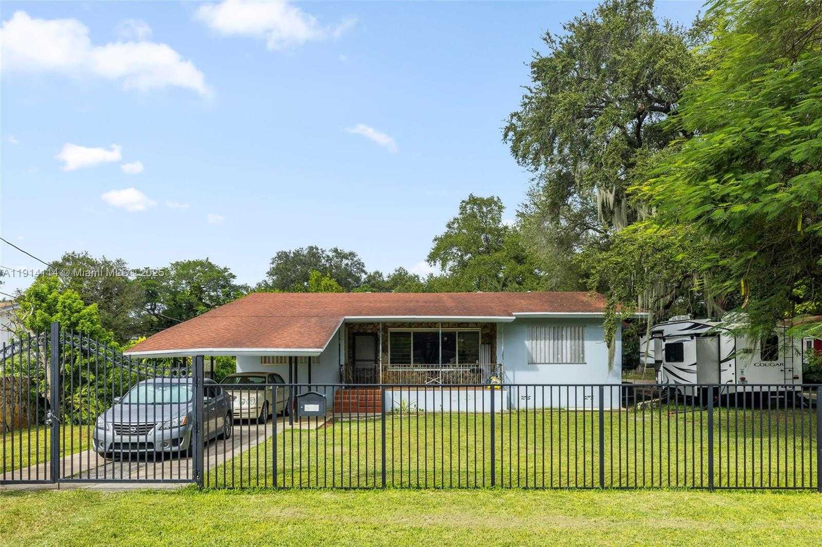 Small Image of 535 NORTH WEST 90TH ST, El Portal Number 4