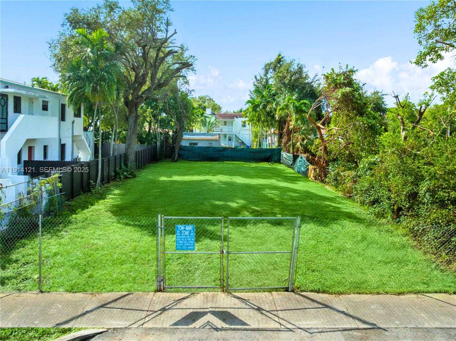 Small Image of 508 NORTH EAST 67TH ST, Miami Number 12