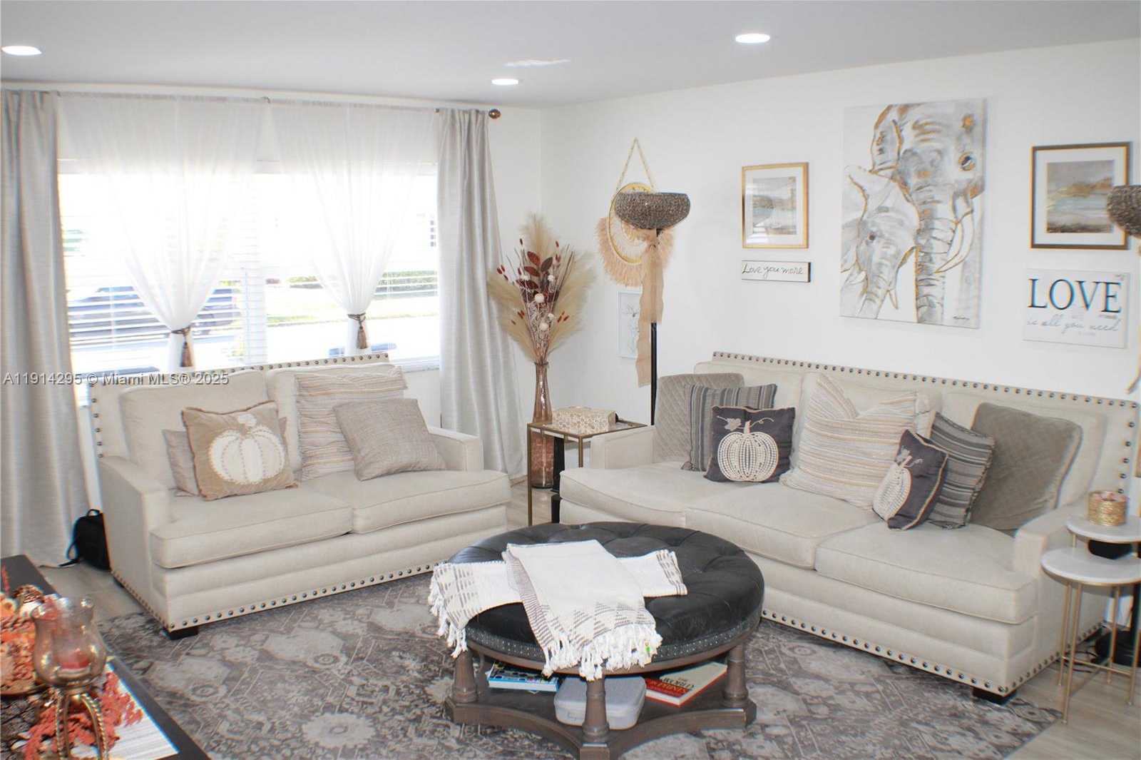 Small Image of 1511 ALFRED DR, Boynton Beach Number 7