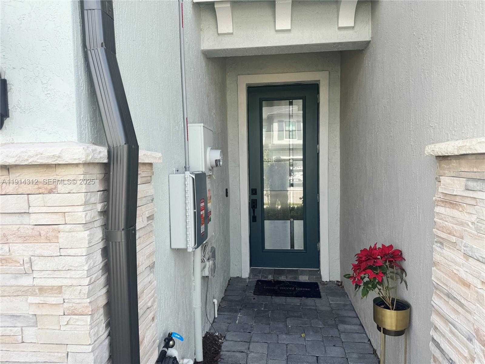 Small Image of 2162 APPLETON CIR N, Oakland Park Number 55