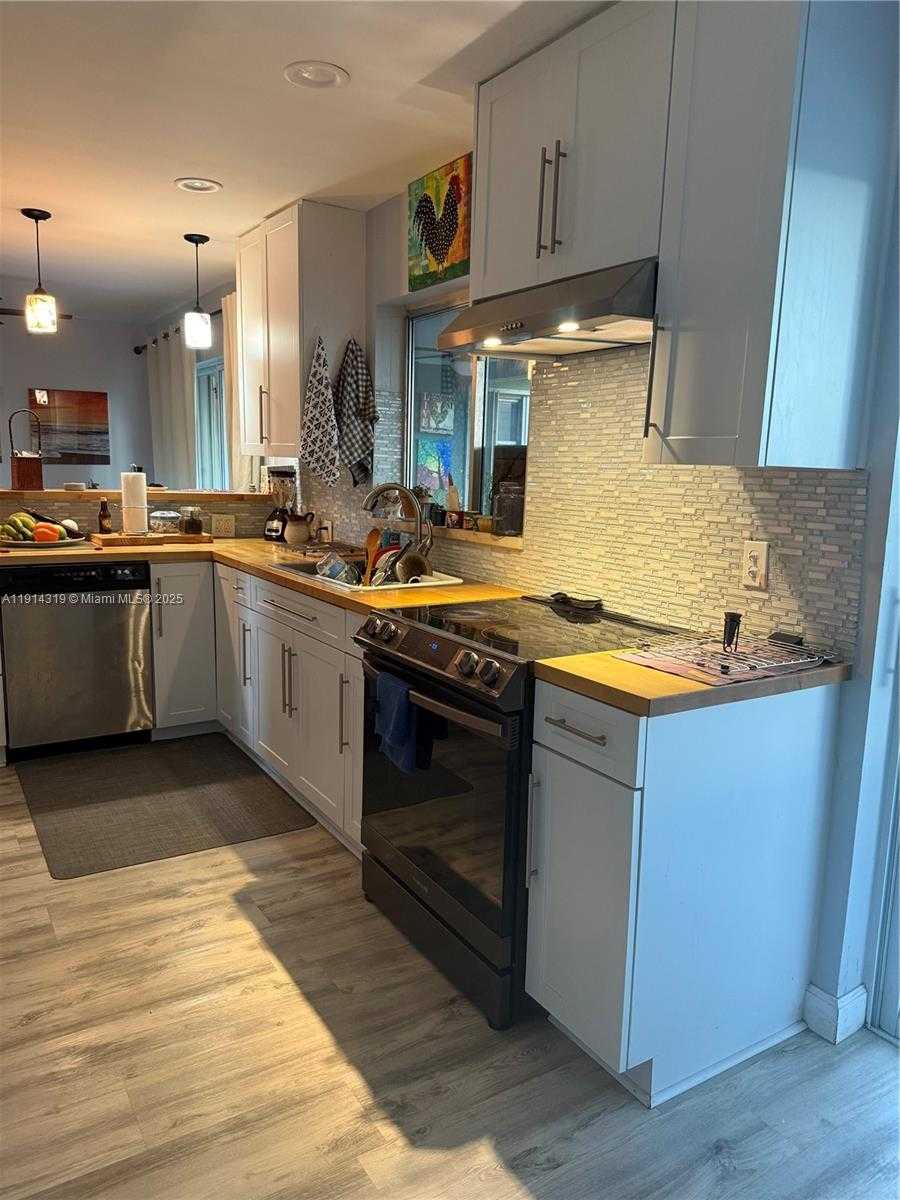 Small Image of 3600 NORTH WEST 113TH AVE, Sunrise Number 10