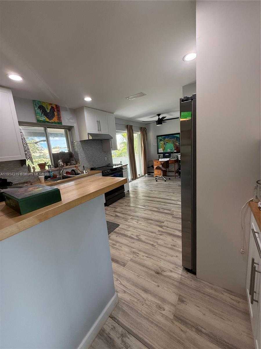 Small Image of 3600 NORTH WEST 113TH AVE, Sunrise Number 7