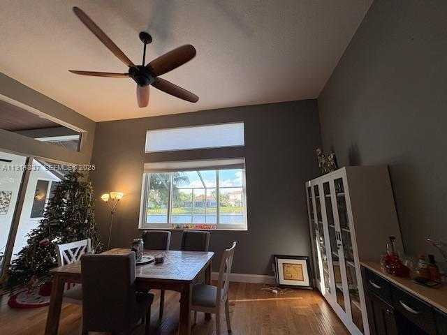 Small Image of 1163 CAMELLIA CIR, Weston Number 20