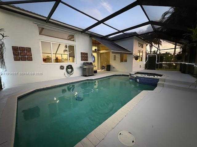 Small Image of 1163 CAMELLIA CIR, Weston Number 21