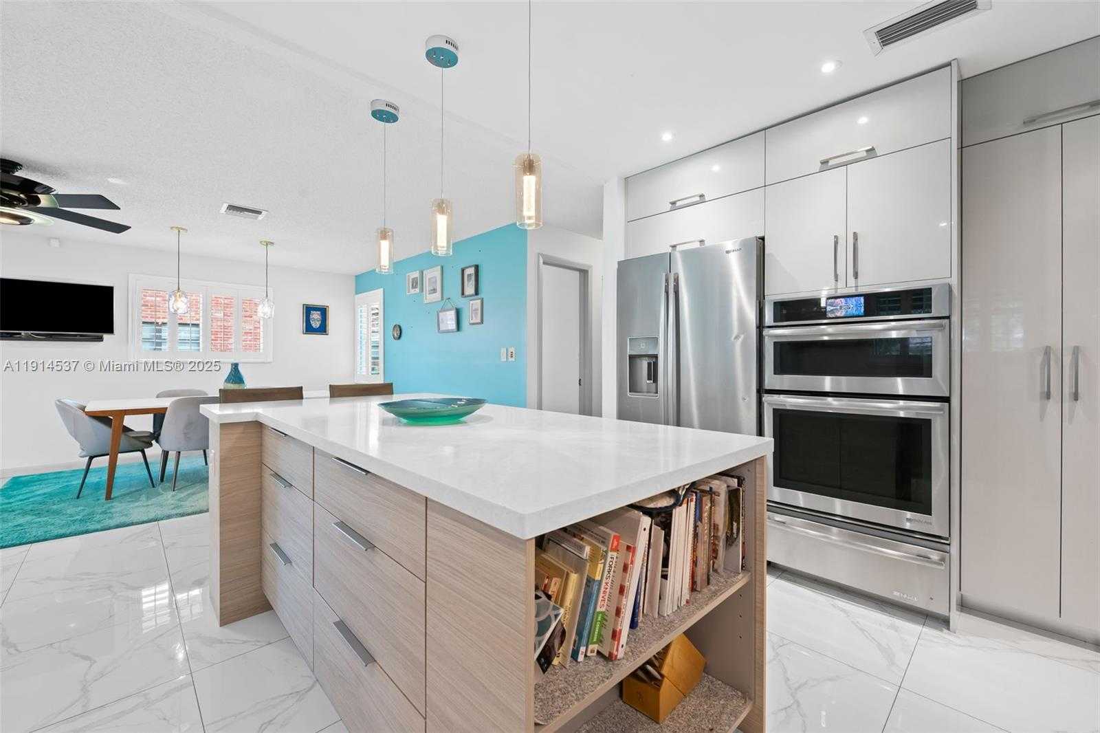 Small Image of 11241 NORTH WEST 27TH CT, Plantation Number 10