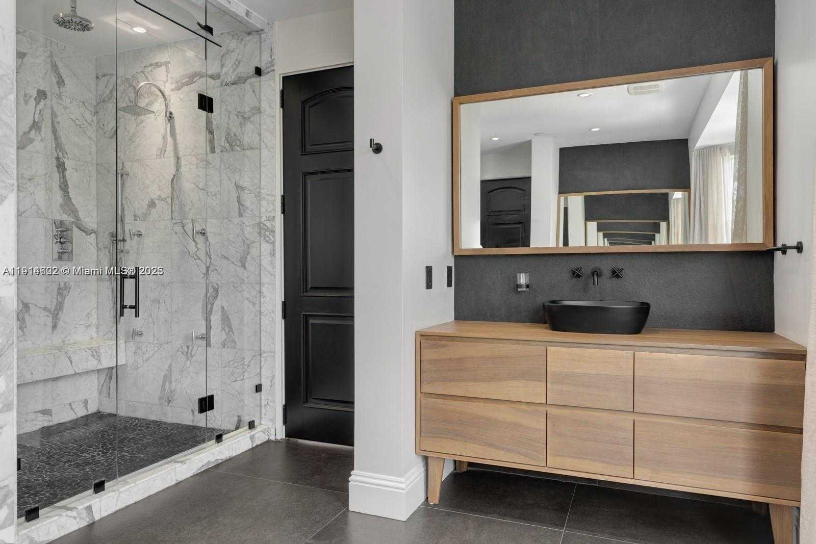 Small Image of 12650 SOUTH WEST 77TH AVE, Pinecrest Number 15