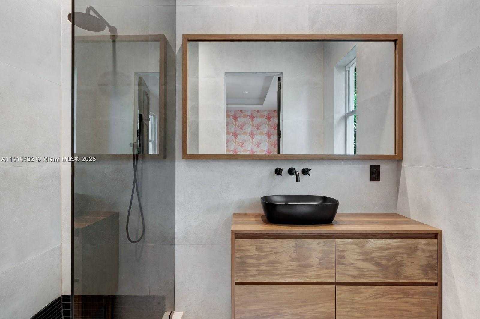 Small Image of 12650 SOUTH WEST 77TH AVE, Pinecrest Number 18