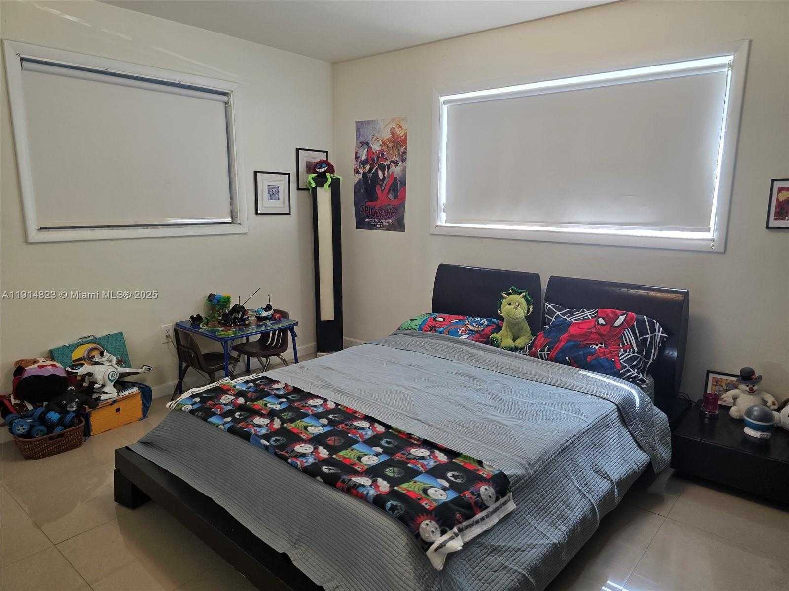 Small Image of 7917 TROPICANA ST, Miramar Number 34